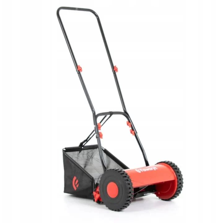 Faworyt TKR300 review: mașină de tuns manuală ușoară, dar compară prețul